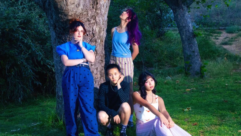 The Linda Lindas on new album and Hayley Williams collab ‘Closer’: “It’s an emo song about not wanting to get&nbsp;older”